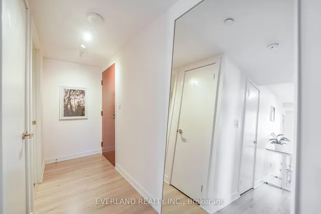 Additional image 19 of 160 Flemington Rd Unit 1005