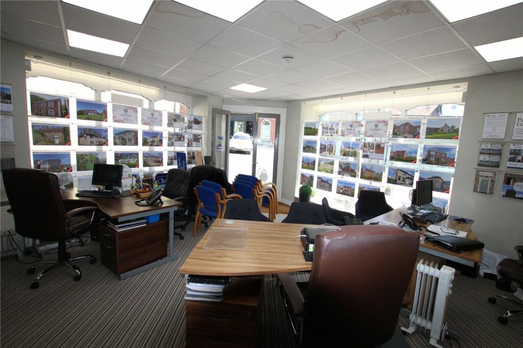 Additional image 4 of 7/8 Market Place, Wincanton, Somerset, BA9