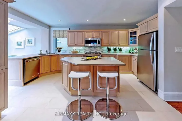 Additional image 12 of 74 Dale Ave