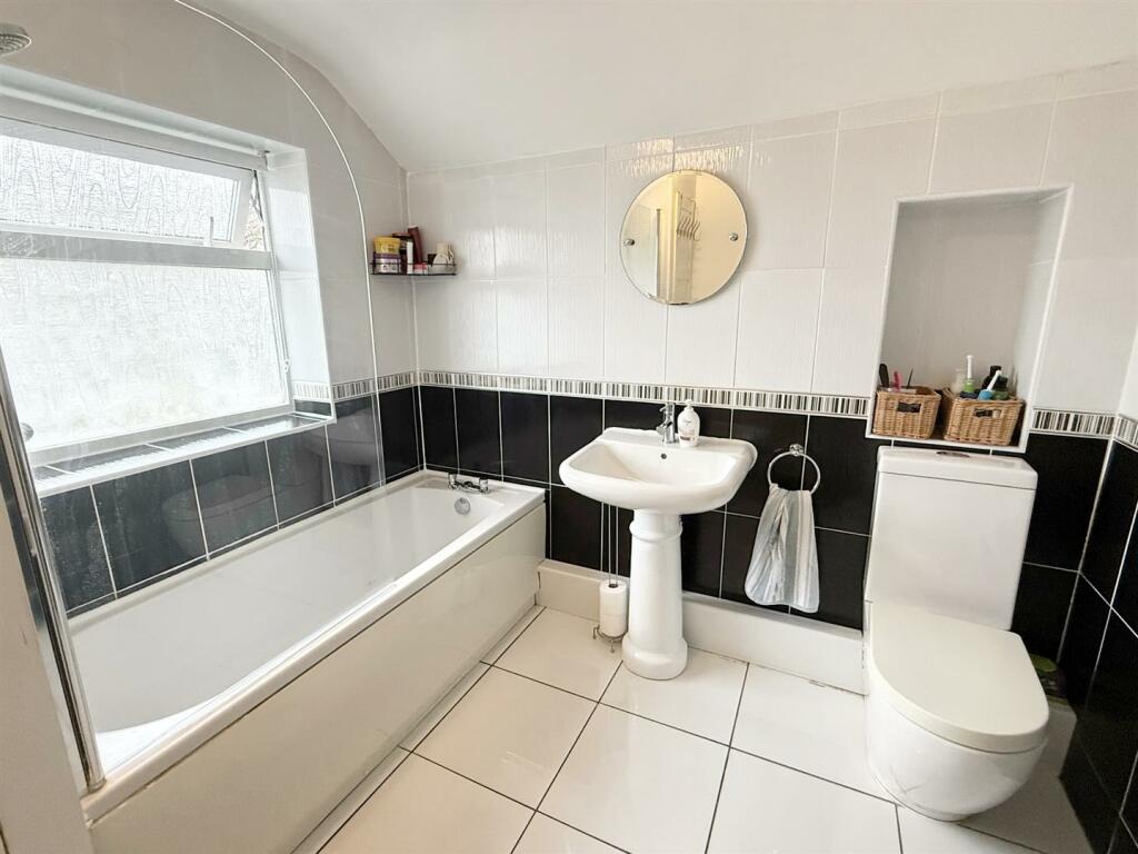 Additional image 23 of Randle Drive, Four Oaks, Sutton Coldfield