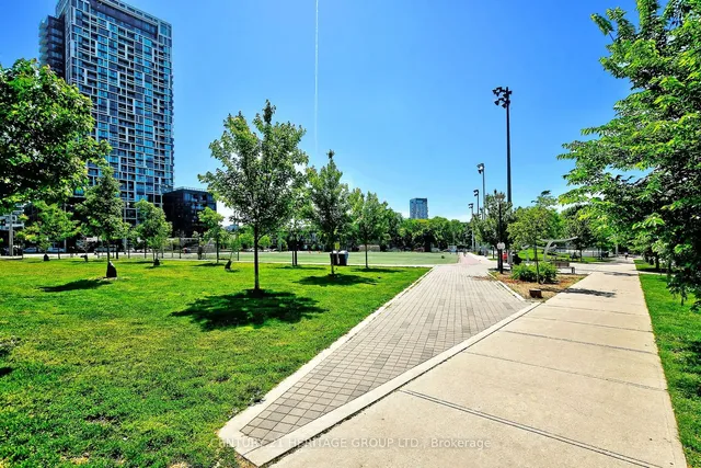 Additional image 29 of 170 Sumach St Unit 1201