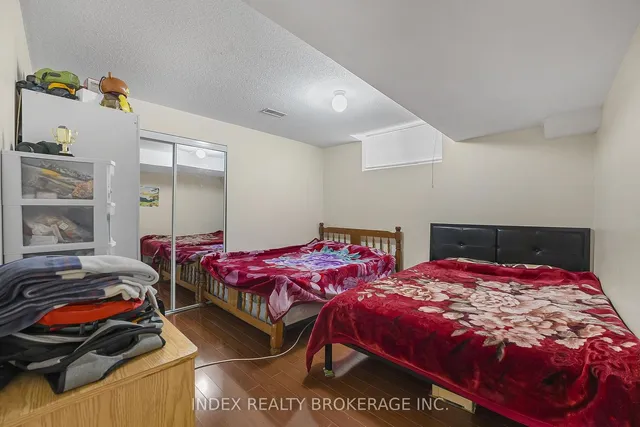 Additional image 31 of 33 Timberwolf Rd