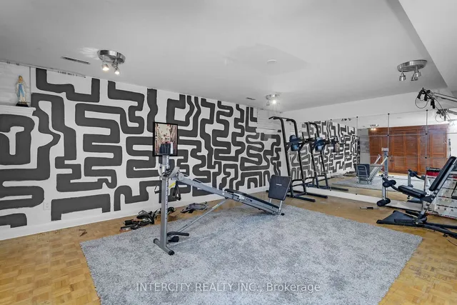 Additional image 30 of 27 Suncrest Dr