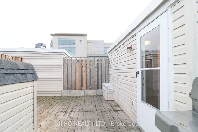 Additional image 35 of 3 Shank St Unit 304