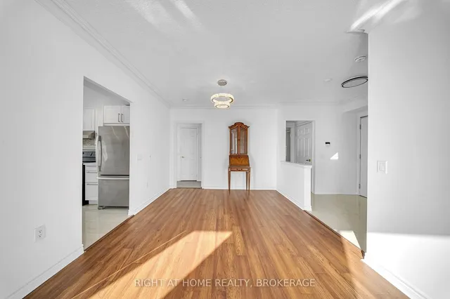 Additional image 9 of 55 STRATHAVEN Dr Unit 1105