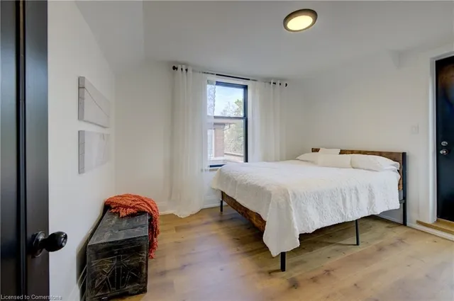 Additional image 21 of 50 Park St