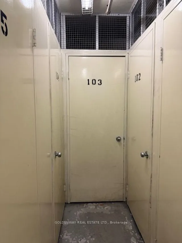 Additional image 19 of 39 Pemberton Ave Unit 401