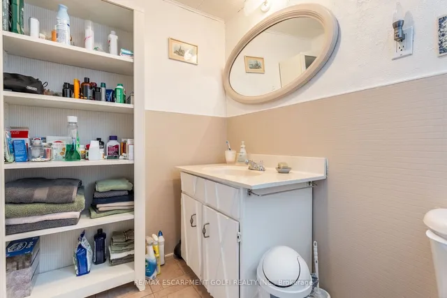 Additional image 23 of 214 Margaret Ave