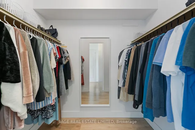 Additional image 17 of 45 Carlton St Unit 2003