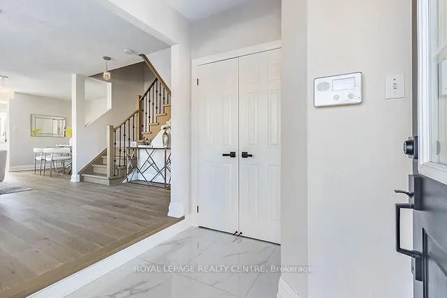 Additional image 3 of 3 Lake Louise Dr