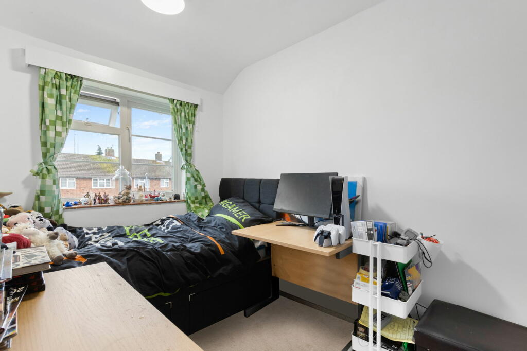 Additional image 8 of Golden Dell, Welwyn Garden City, AL7 4EB