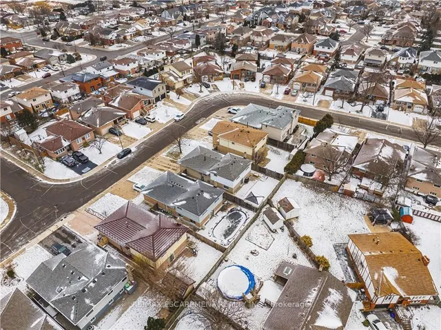 Additional image 39 of 153 Ravenbury Dr