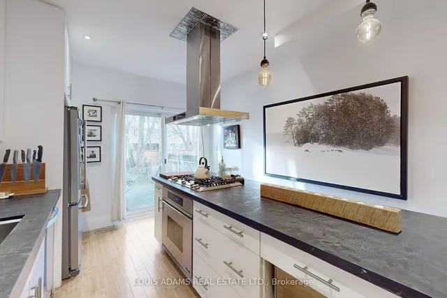 Additional image 13 of 16 Winnifred Ave