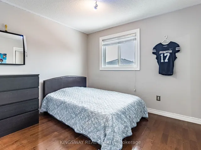 Additional image 28 of 570 Enfield Rd