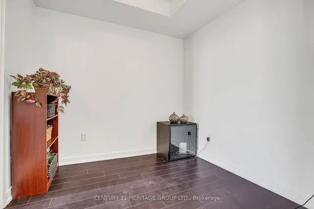 Additional image 22 of 15 Iceboat Terr Unit 4216