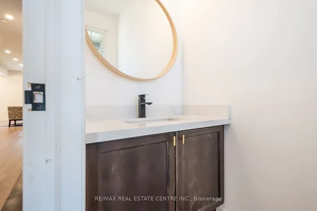 Additional image 33 of 370 Stonehenge Dr Unit 19