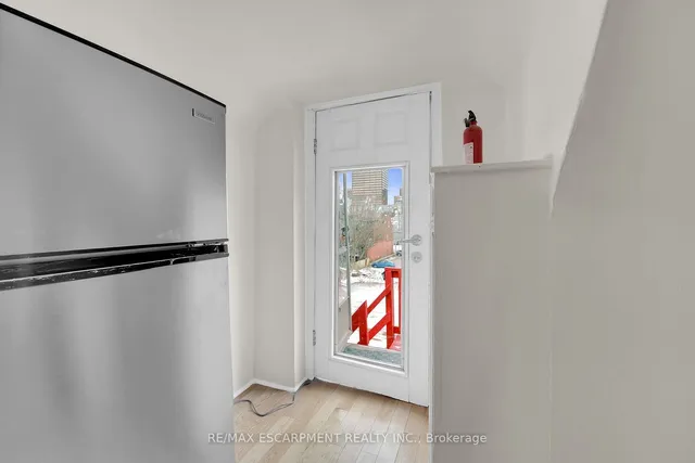 Additional image 28 of 59 Cannon St