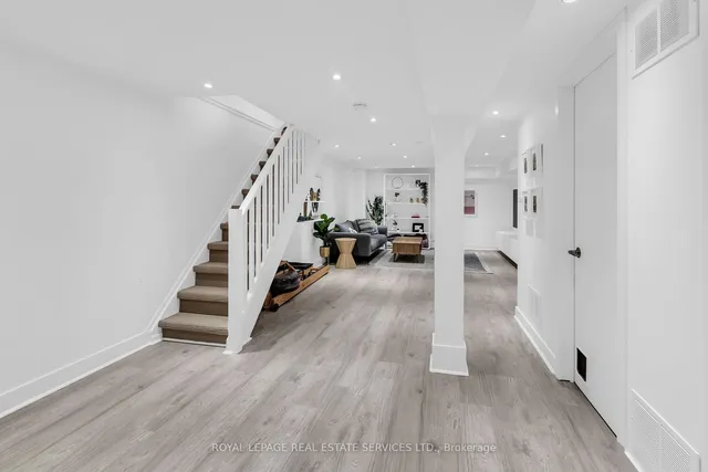 Additional image 31 of 201 Glenholme Ave