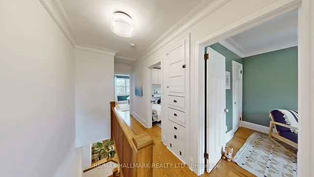 Additional image 11 of 135 Woodycrest Ave