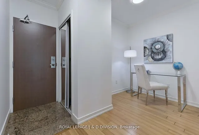 Additional image 14 of 35 Mariner Terr Unit 3702