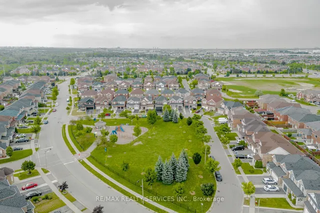 Additional image 40 of 12 Benmore Cres