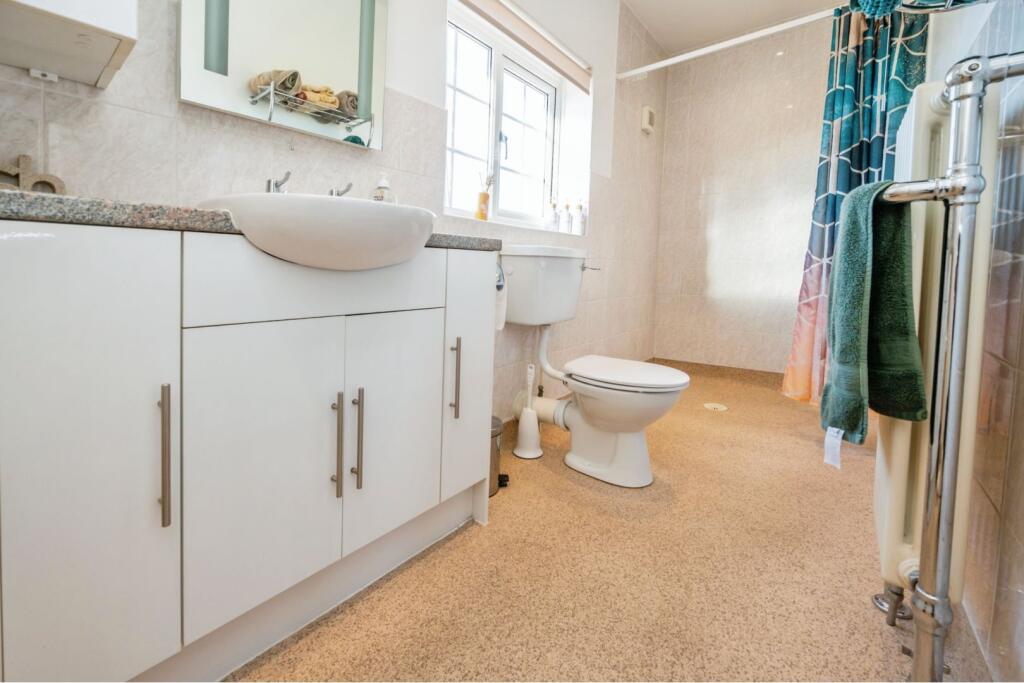 Additional image 17 of Birmingham Road, Bromsgrove, B61