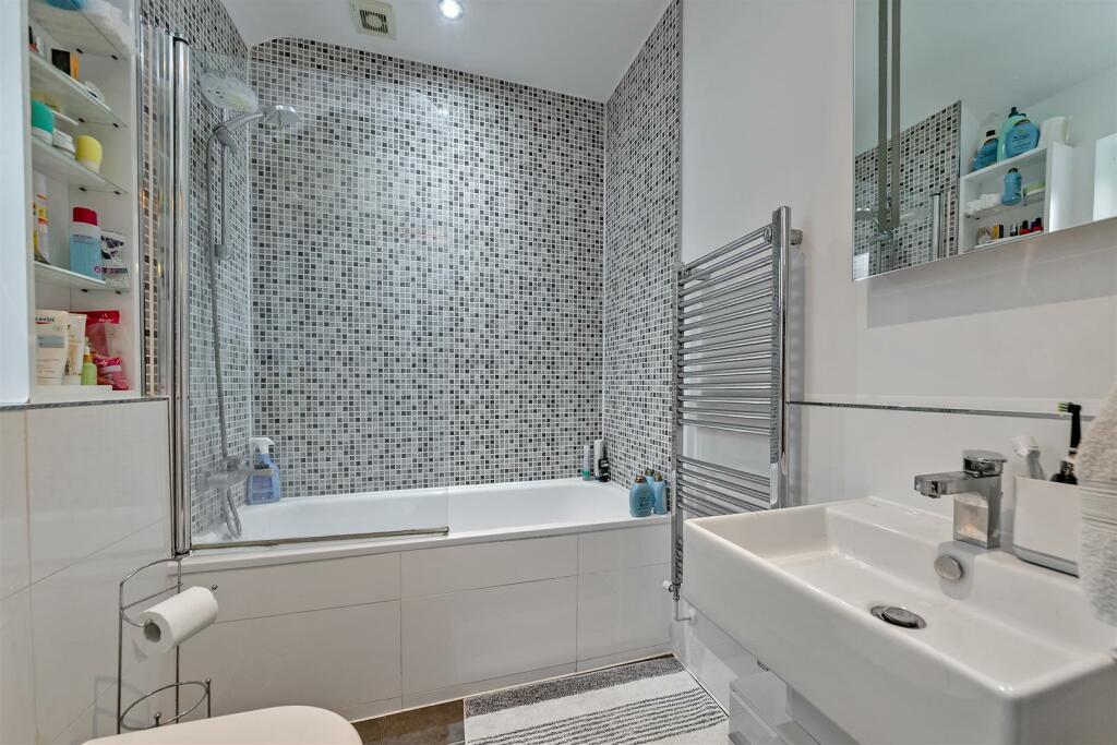 Additional image 12 of Clarence Park Mews, Clarence Road, St. Albans