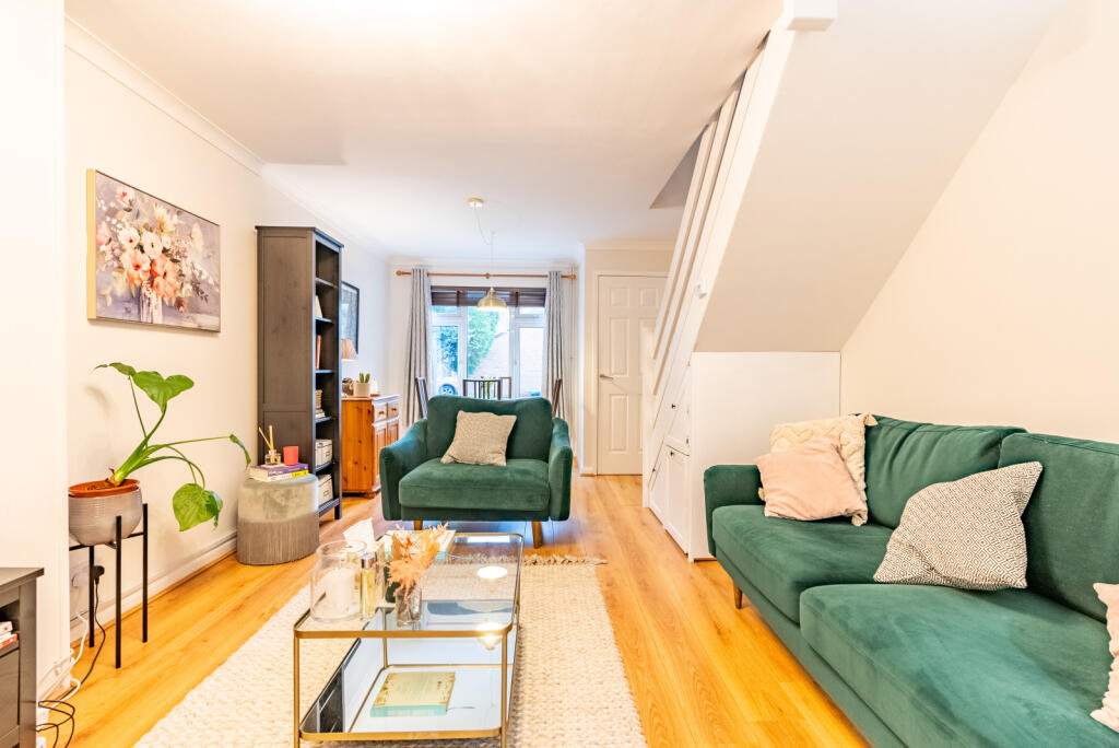 Additional image 3 of The Leys, St. Albans, Hertfordshire, AL4