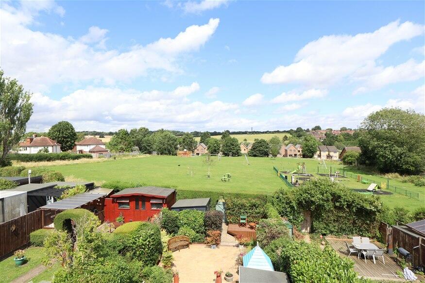 Additional image 18 of Hyde View Road, Harpenden, AL5