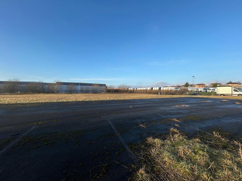 Additional image 4 of Secure Yard, Roman Road, Blackburn, Lancashire, BB1