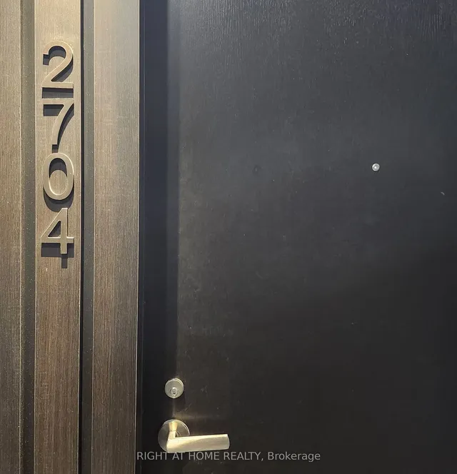 Additional image 2 of 501 Yonge St Unit 2704