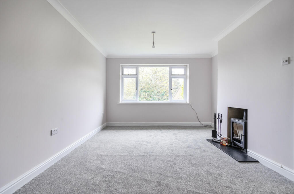 Additional image 4 of Willow Crescent, Warminster, BA12