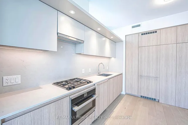 Additional image 17 of 81 Wellesley St Unit 907