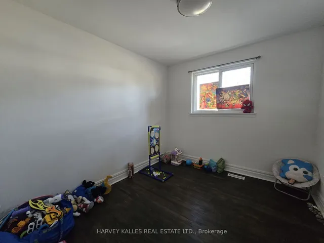 Additional image 8 of 27 Glenstroke Dr