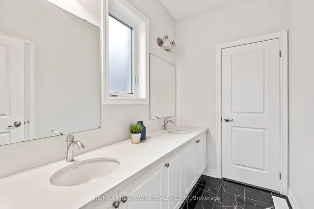 Additional image 34 of 3298 Charles Fay Pass