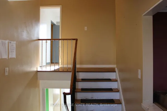 Additional image 16 of 664 Chestnut Pl