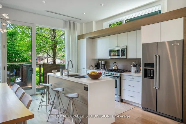 Additional image 5 of 13 Barfield Ave