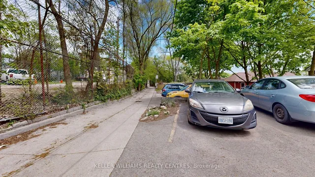 Additional image 8 of 10 Ivy Ave