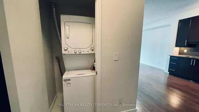 Additional image 24 of 33 Bay St Unit 3113