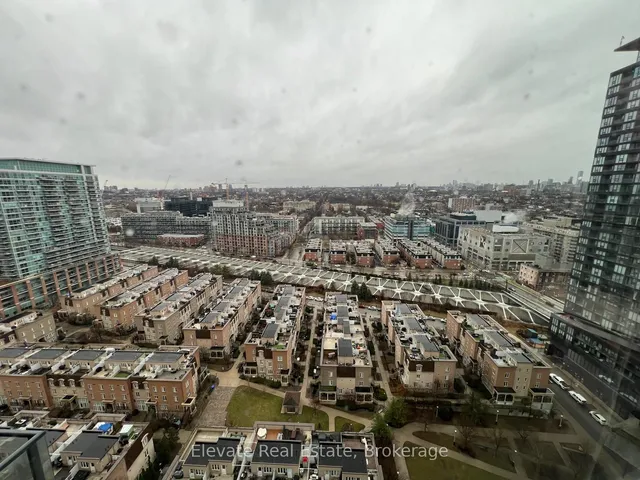 Additional image 12 of 51 East Liberty St Unit 2104