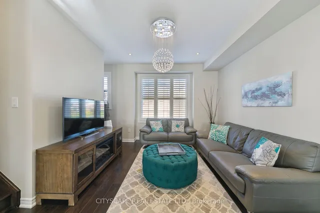 Additional image 11 of 418 Belcourt Common