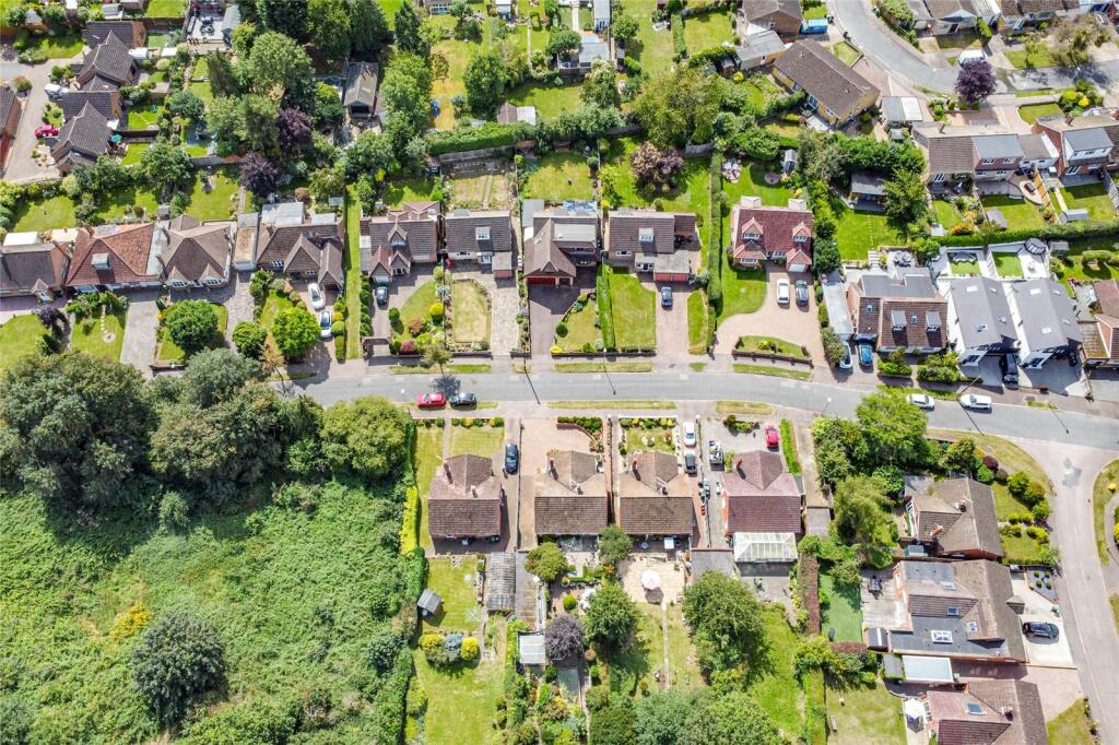 Additional image 13 of Orchard Drive, Park Street, St. Albans, Hertfordshire, AL2