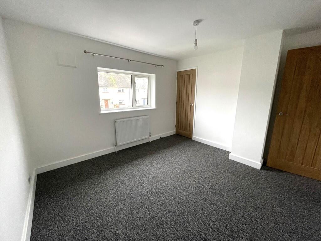 Additional image 6 of Portland Road, Street