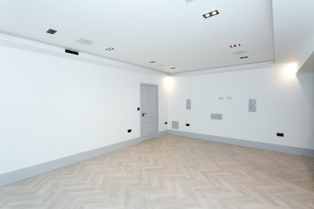 Additional image 20 of Mistletoe Mews, St. Albans, Hertfordshire, AL3