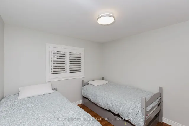 Additional image 16 of 2344 Devon Rd