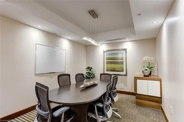 Additional image 6 of 112 Benton St Unit 101