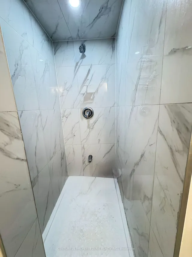 Additional image 22 of 50 Niagara Pl