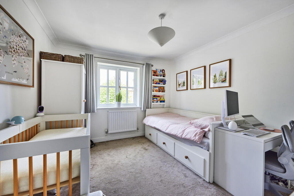 Additional image 11 of Minister Court, Frogmore, St. Albans, Hertfordshire, AL2