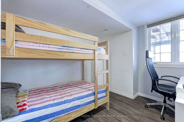 Additional image 37 of 15 Roundstone Dr