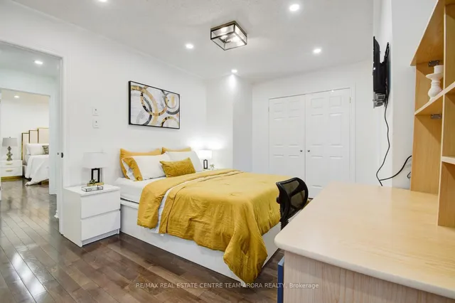 Additional image 18 of 47 Desert Sand Dr